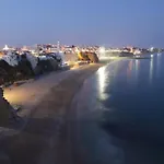 Windmill Hill Luxury *